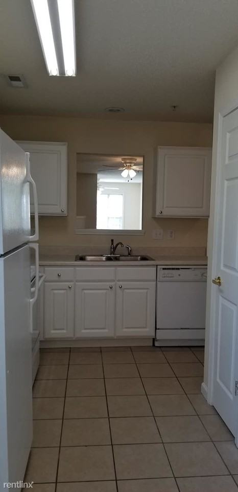 Avera Place Condominiums - Photo 2 of 10