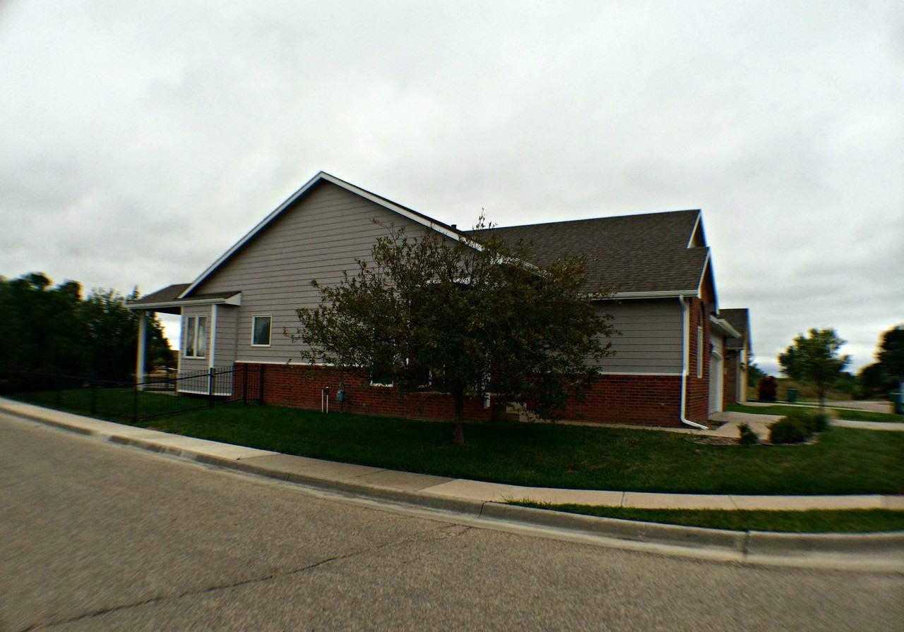 4540 Barton Creek Ct - Photo 2 of 19