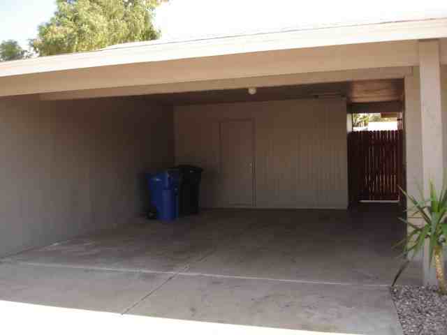 2053 W Devonshire Cir - Photo 3 of 19