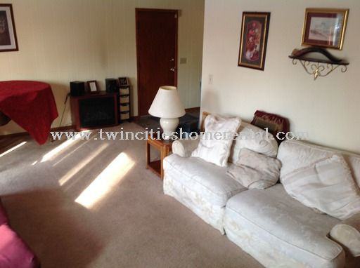 1510 Circle Dr - Photo 3 of 15