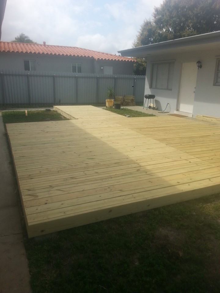 2817 Van Buren St #4 - Photo 3 of 7