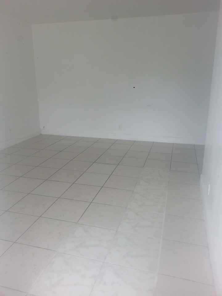 2817 Van Buren St #4 - Photo 6 of 7