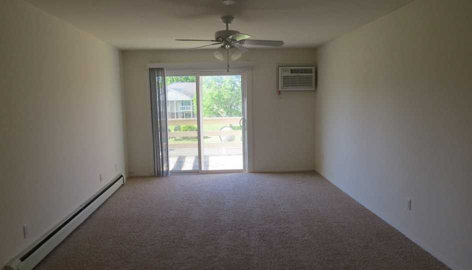 7418 Century Ave - Photo 2 of 7