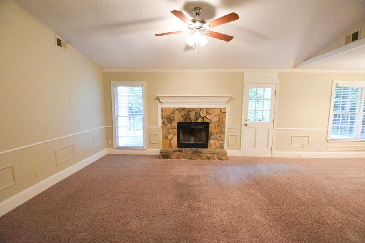 2145 Uniwattee Trl - Photo 2 of 13