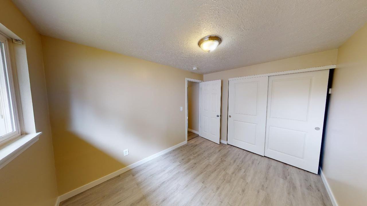 13347 Clairmont Way - Photo 2 of 10