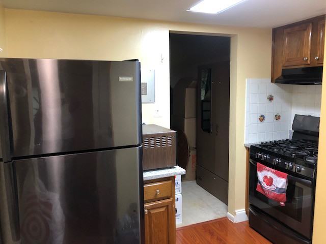 1400 Northgate Sq #11 - Photo 3 of 12