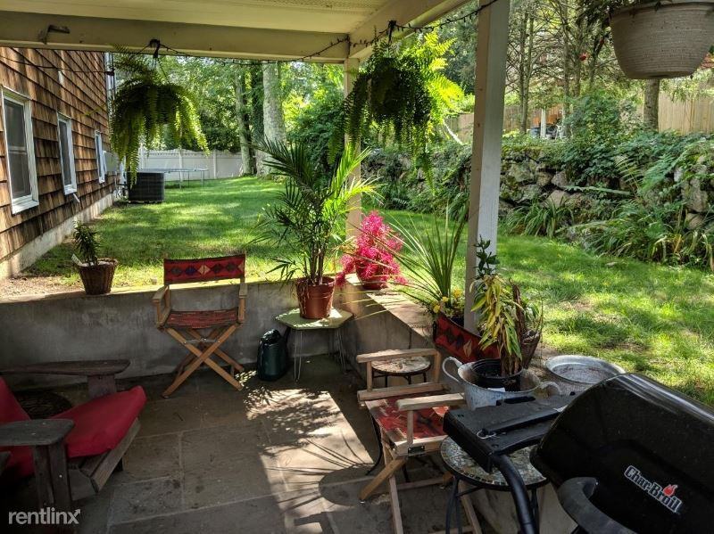 3 Perry Pl - Photo 3 of 13