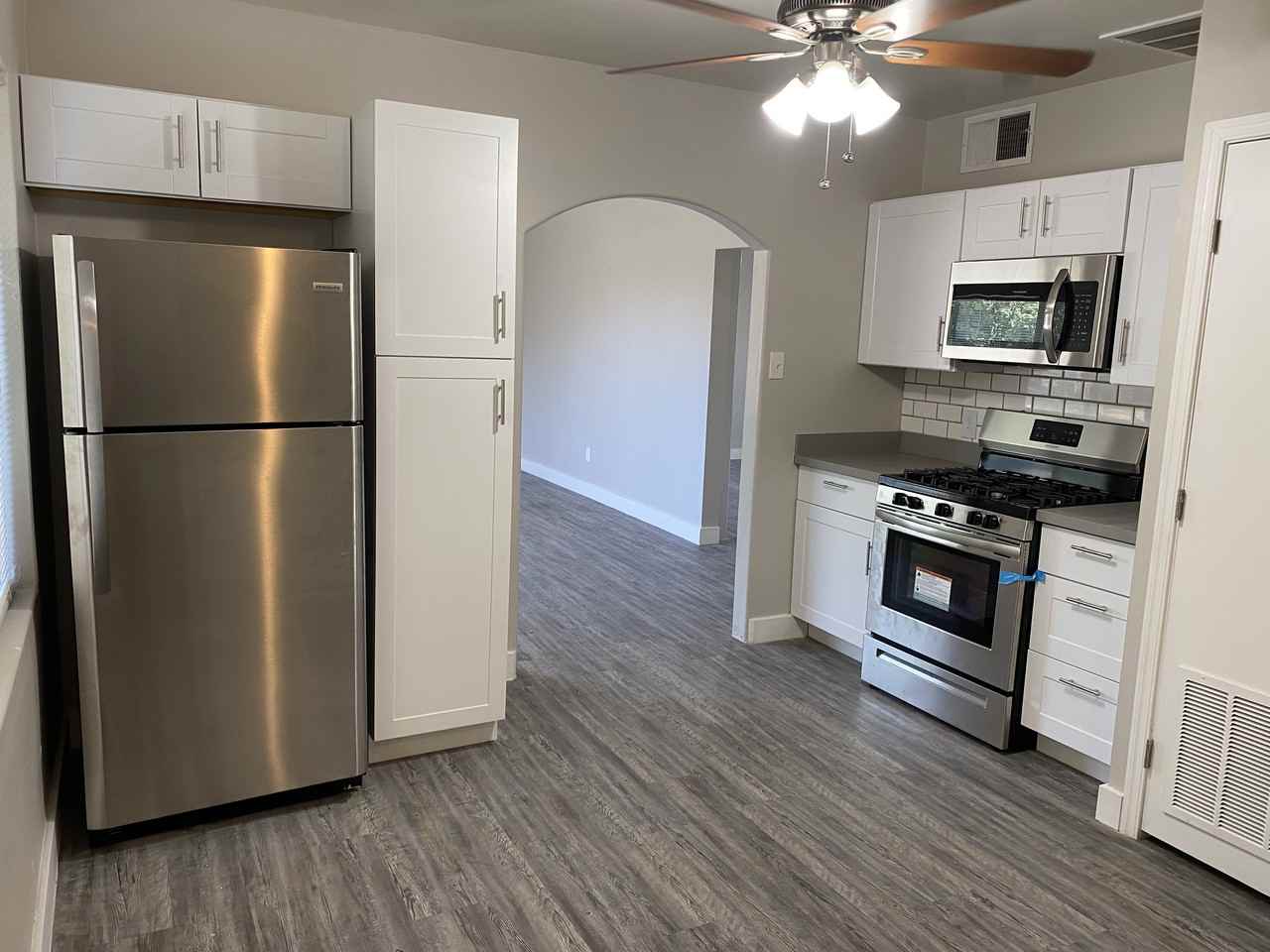 Coronado Court - Photo 2 of 7