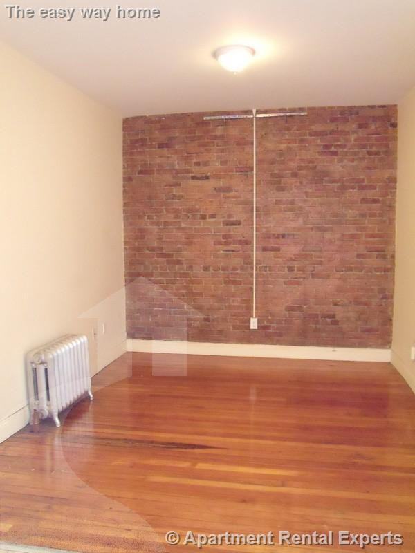 217 Highland Ave #2 - Photo 6 of 10