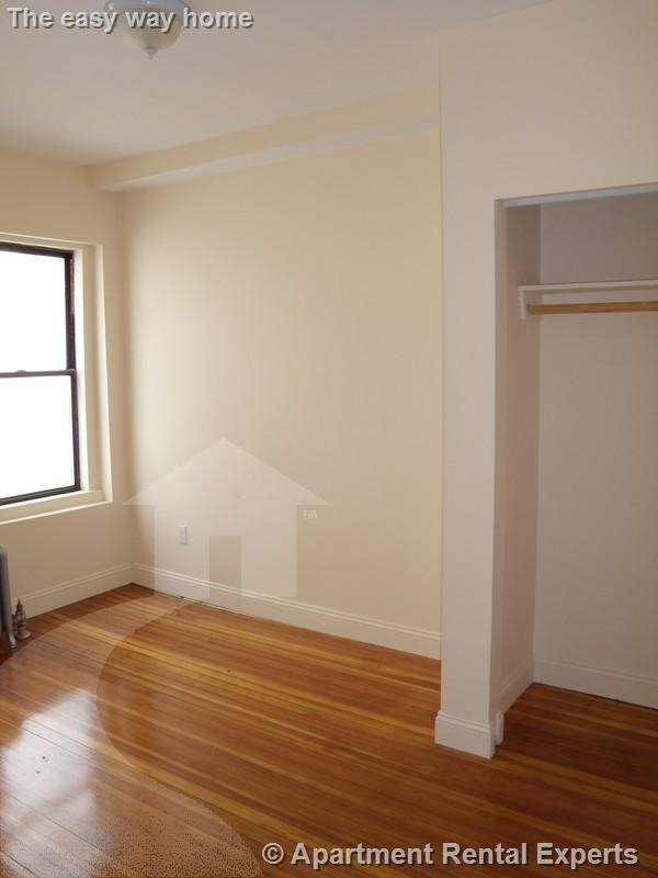 217 Highland Ave #2 - Photo 7 of 10