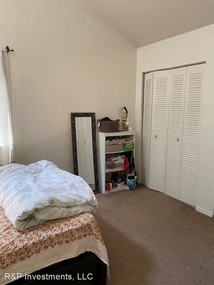 Talcott Forest Rd/Staunton Court - Photo 2 of 24