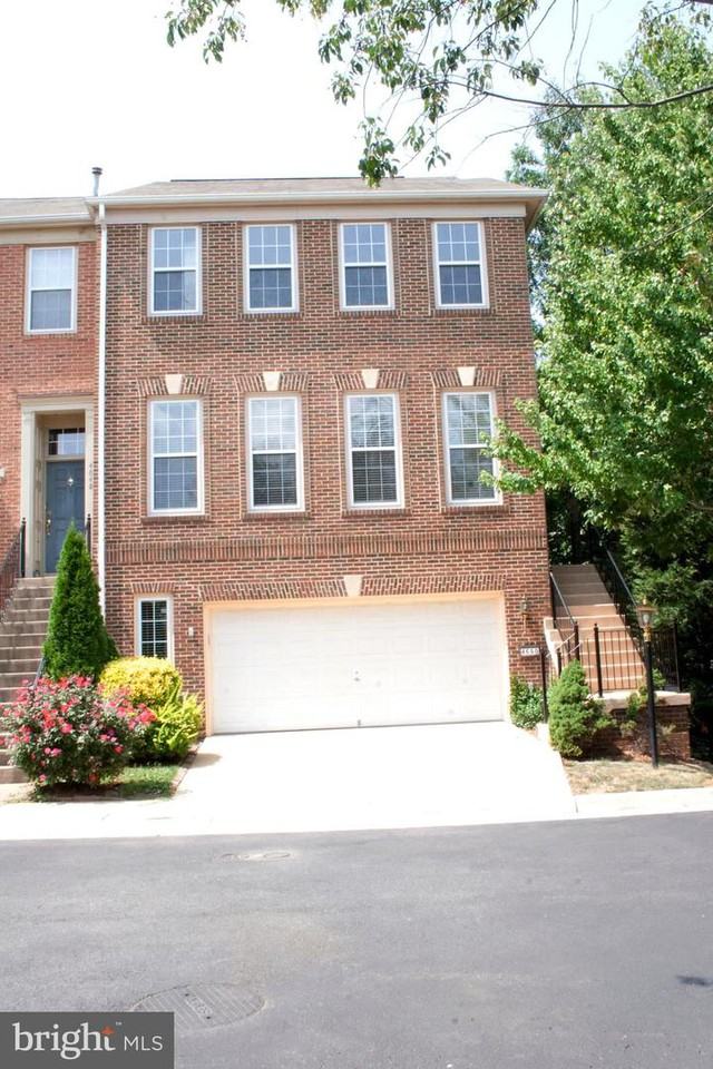 4650 Latrobe Pl - Photo 3 of 26