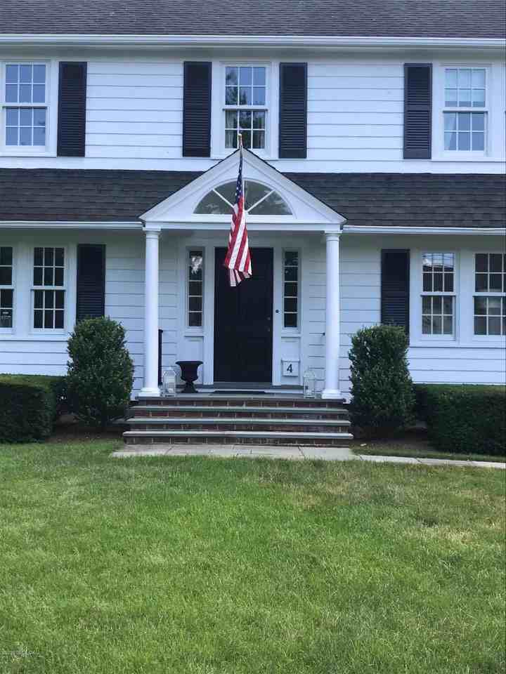 4 Sunset Rd - Photo 2 of 22