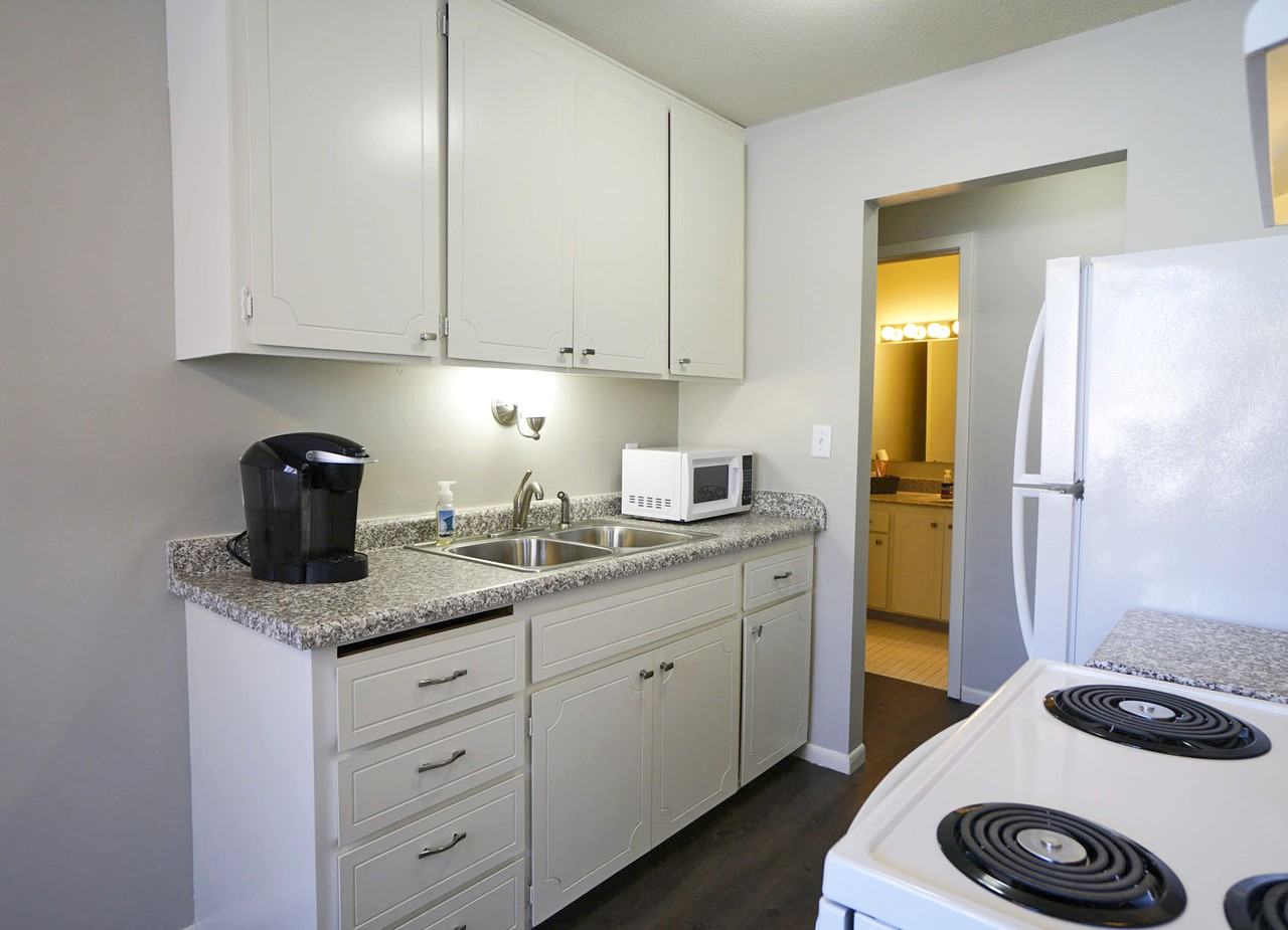 Brewster Place - Photo 4 of 32