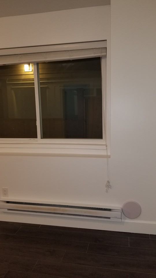 1050 Delestre Avenue - Photo 3 of 10