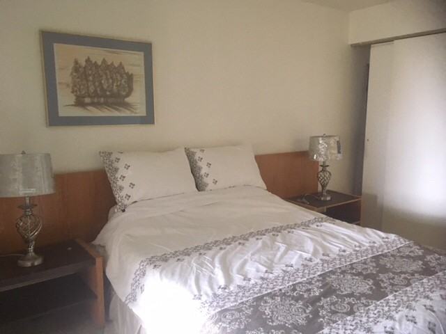 1055 Rue Saint-Mathieu - Photo 3 of 12