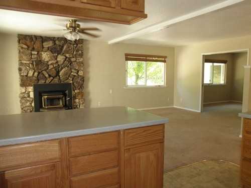 2375 Ponderosa Rd - Photo 2 of 8