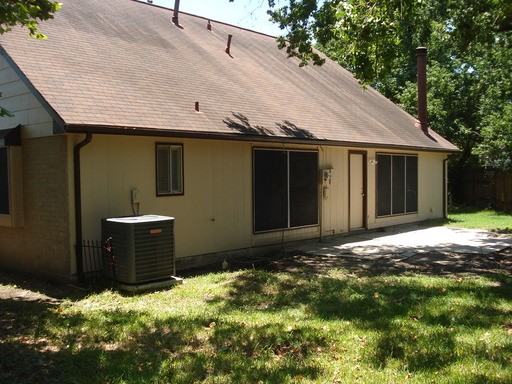 106 Elfwood Ct - Photo 3 of 22