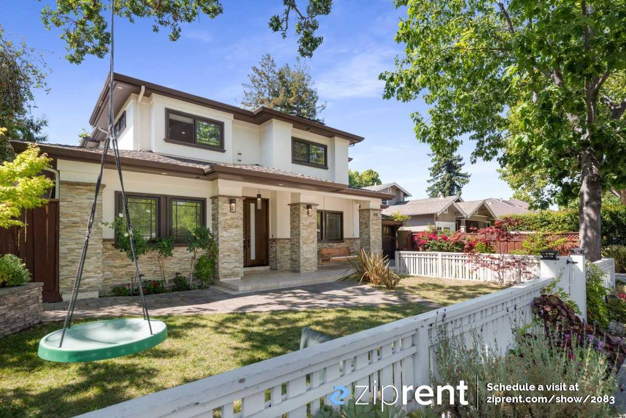 581 Marion Ave - Photo 3 of 36