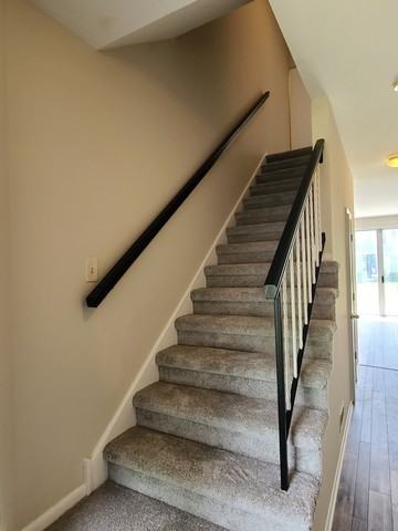 1625 Woodcrest Cir - Photo 2 of 9