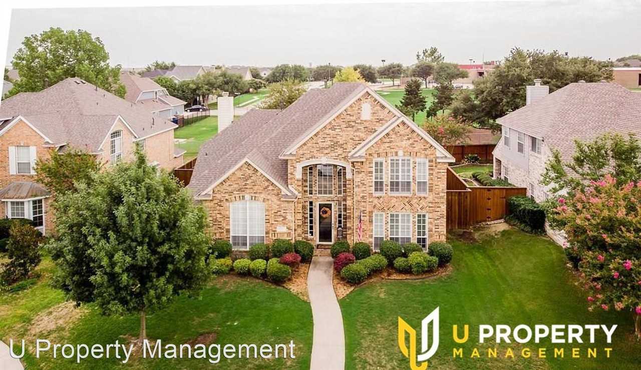 1117 Hampton Dr - Photo 2 of 32