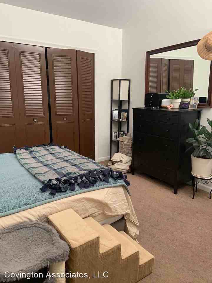 15 Covington Street - Photo 2 of 9