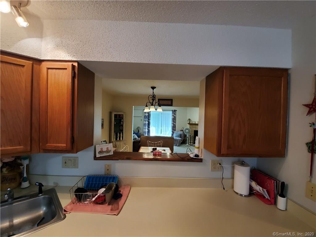 745 745 Merrow Road 170 - Photo 3 of 18