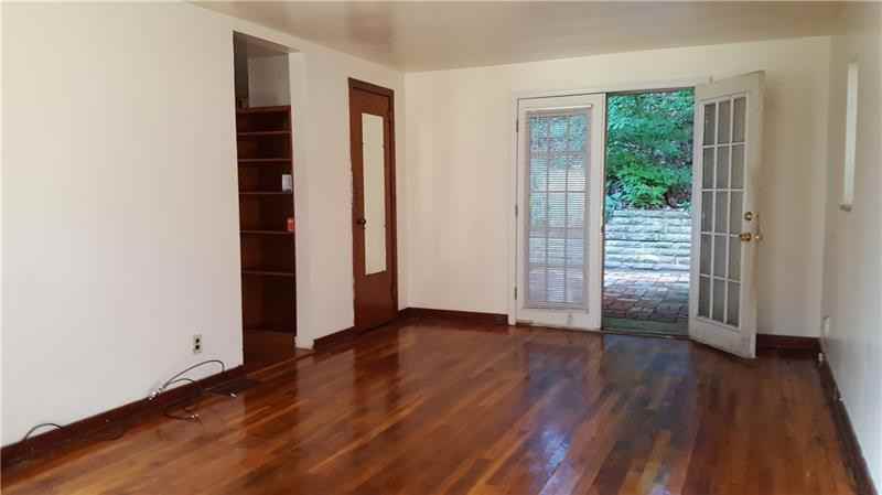 1255 Commercial St - Photo 3 of 15