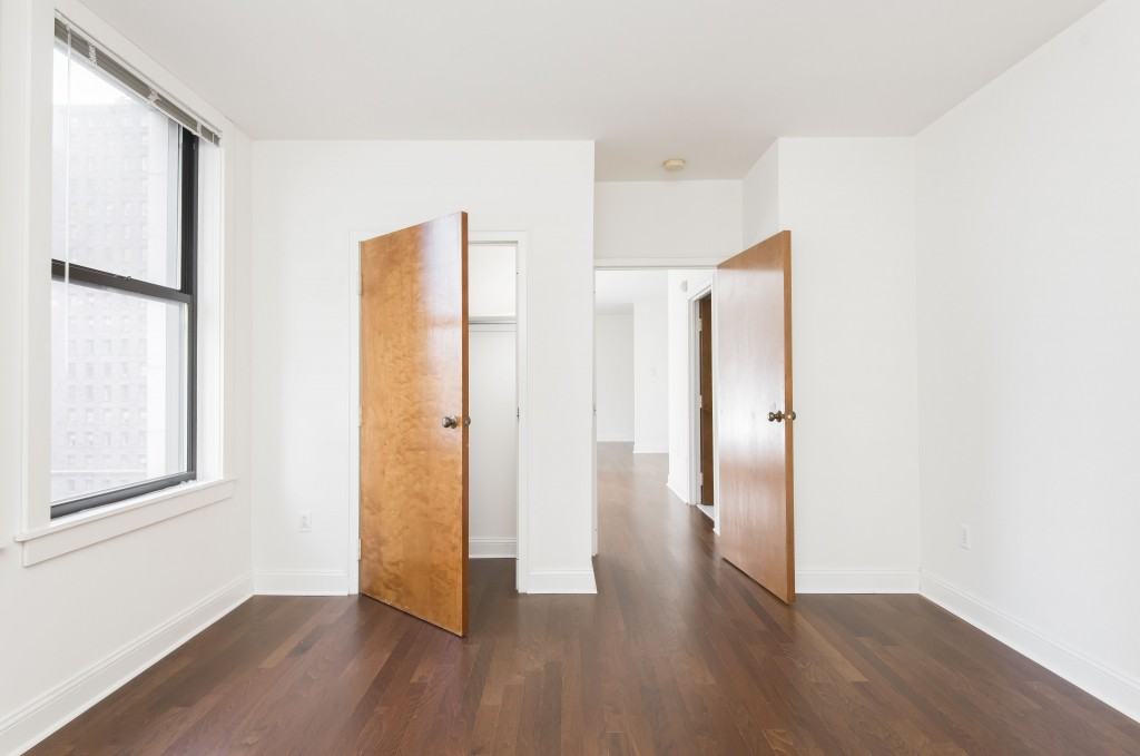 1411 Chestnut Street #7XX - Photo 3 of 11