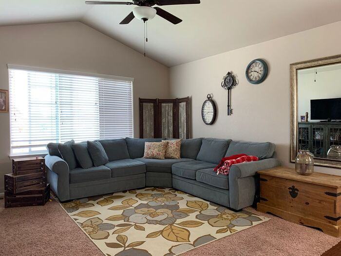 708 Wilderland Ct - Photo 3 of 10