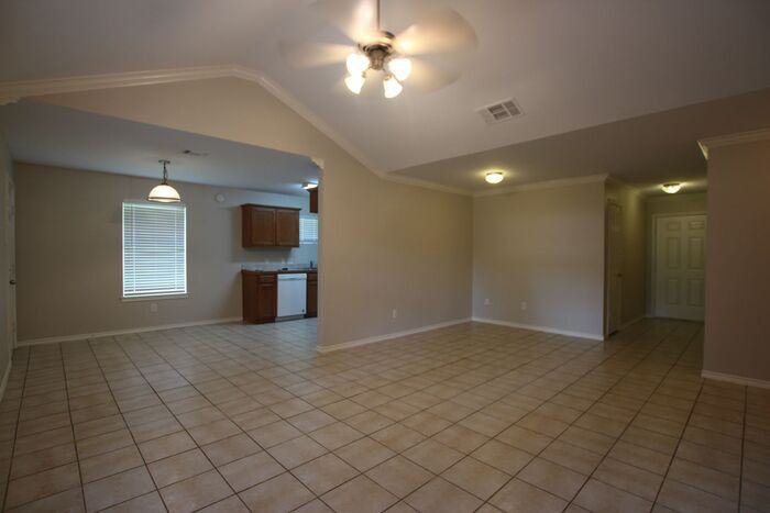 10897 Park Pl - Photo 2 of 10