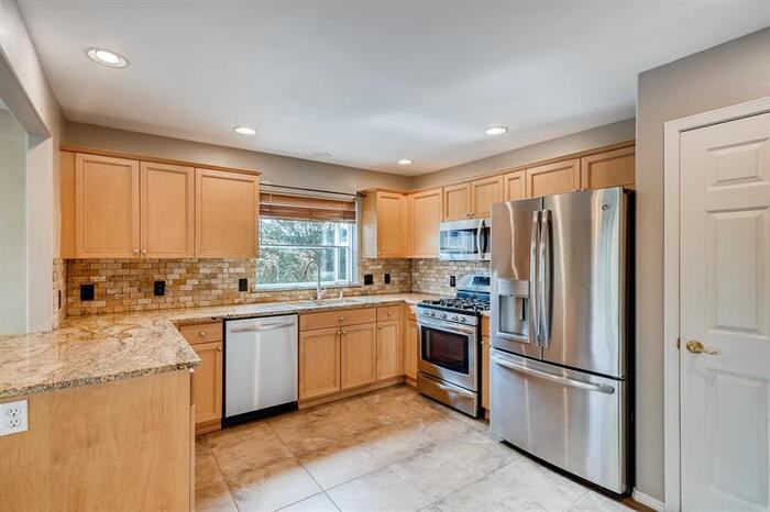1463 Olsen Ave - Photo 3 of 12