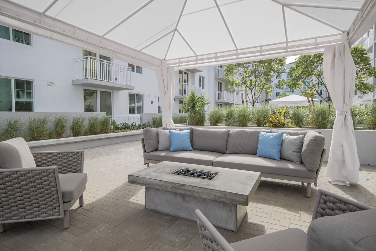 Soleste Blue Lagoon - Photo 4 of 50