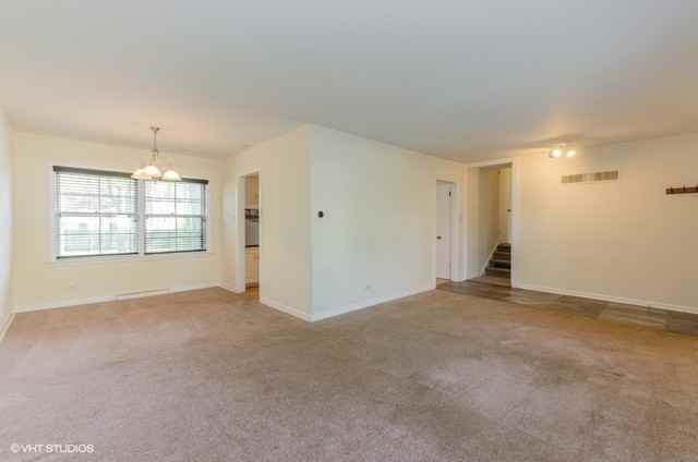 665 Pine St - Photo 3 of 15