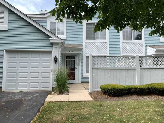 439 Yorktown Ct - Photo 2 of 20