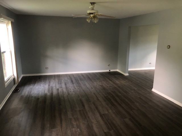 1441 Concord Dr - Photo 2 of 19