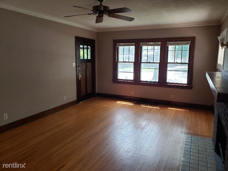 643 W Galena Blvd - Photo 2 of 17