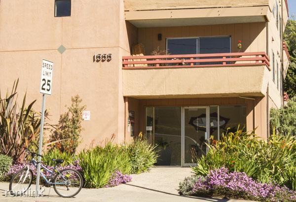 Oxford Apartments - Photo 3 of 24