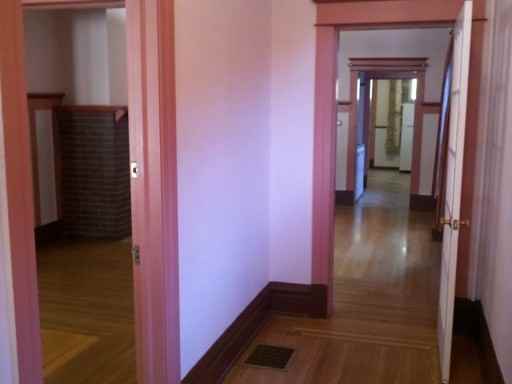 313 E Broadway St - Photo 2 of 13