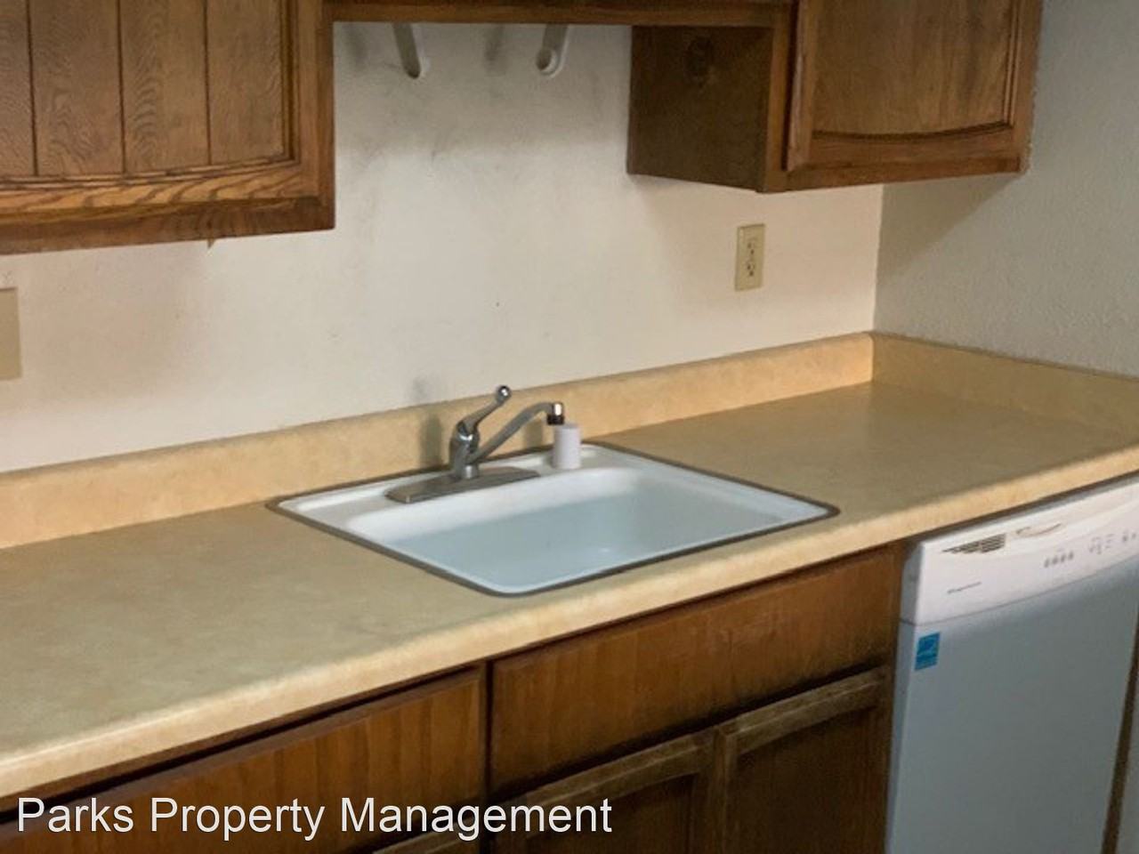 1020-1022 Bell St. - Photo 3 of 9