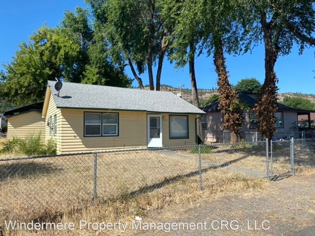 2008 W 9th St, The Dalles, OR 97058 2 Bedroom House for Rent for 975