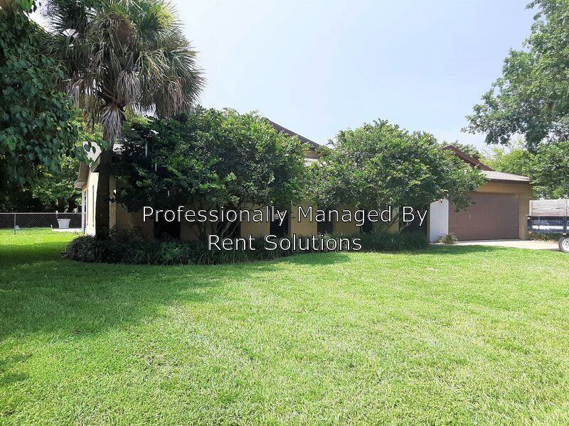 6323 Bahama Shores Dr S - Photo 2 of 28