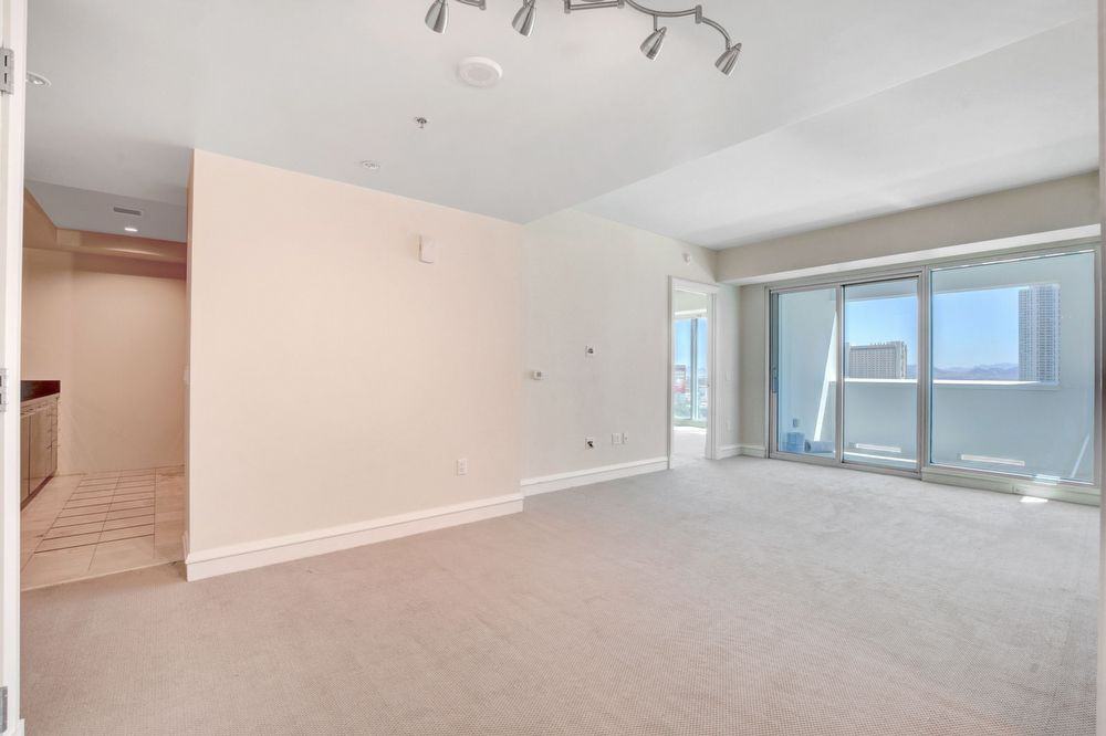 2700 Las Vegas Blvd S Unit 1107 - Photo 2 of 9