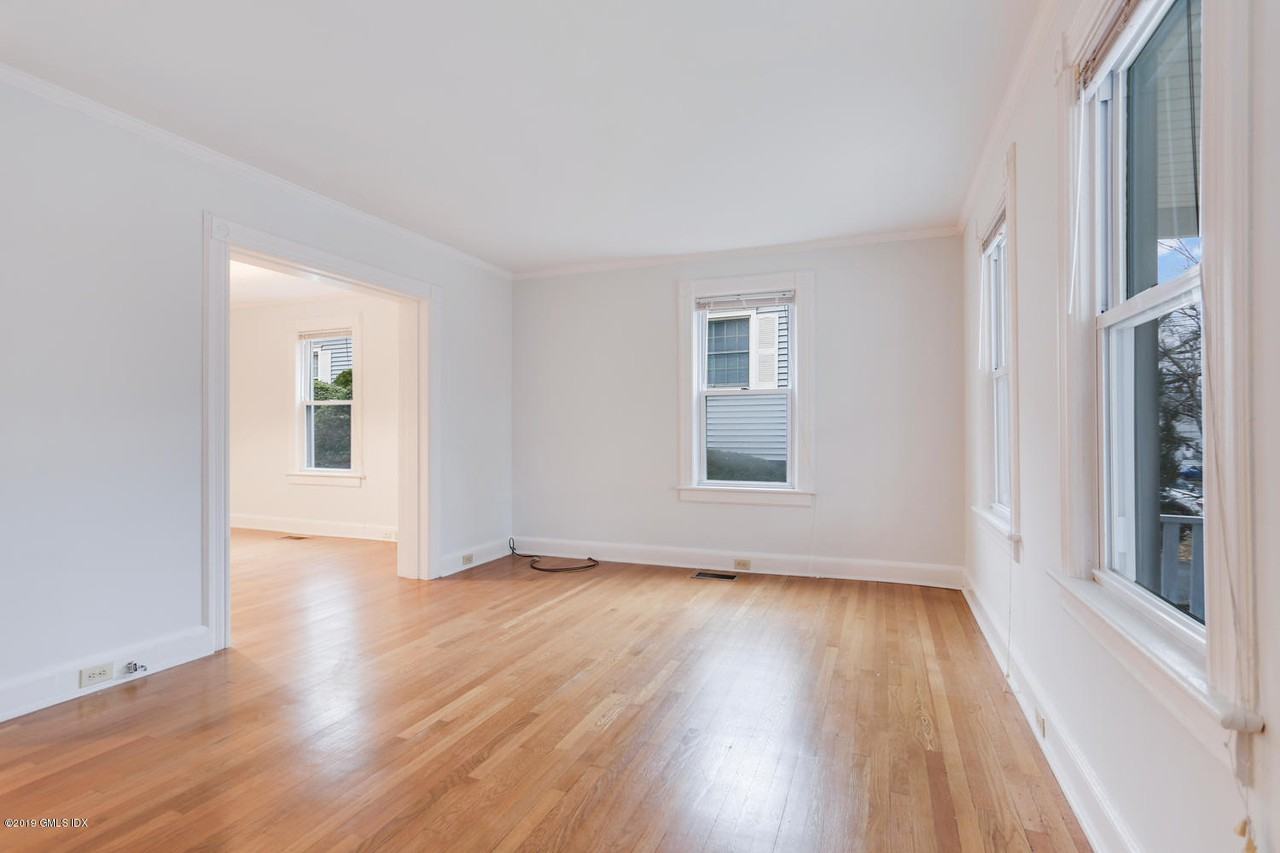 12 Rockland Pl - Photo 2 of 17