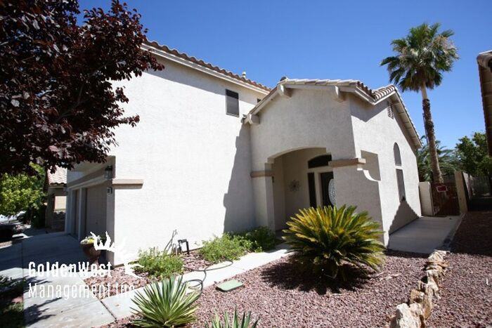 8309 Valley Stream Ave - Photo 2 of 28