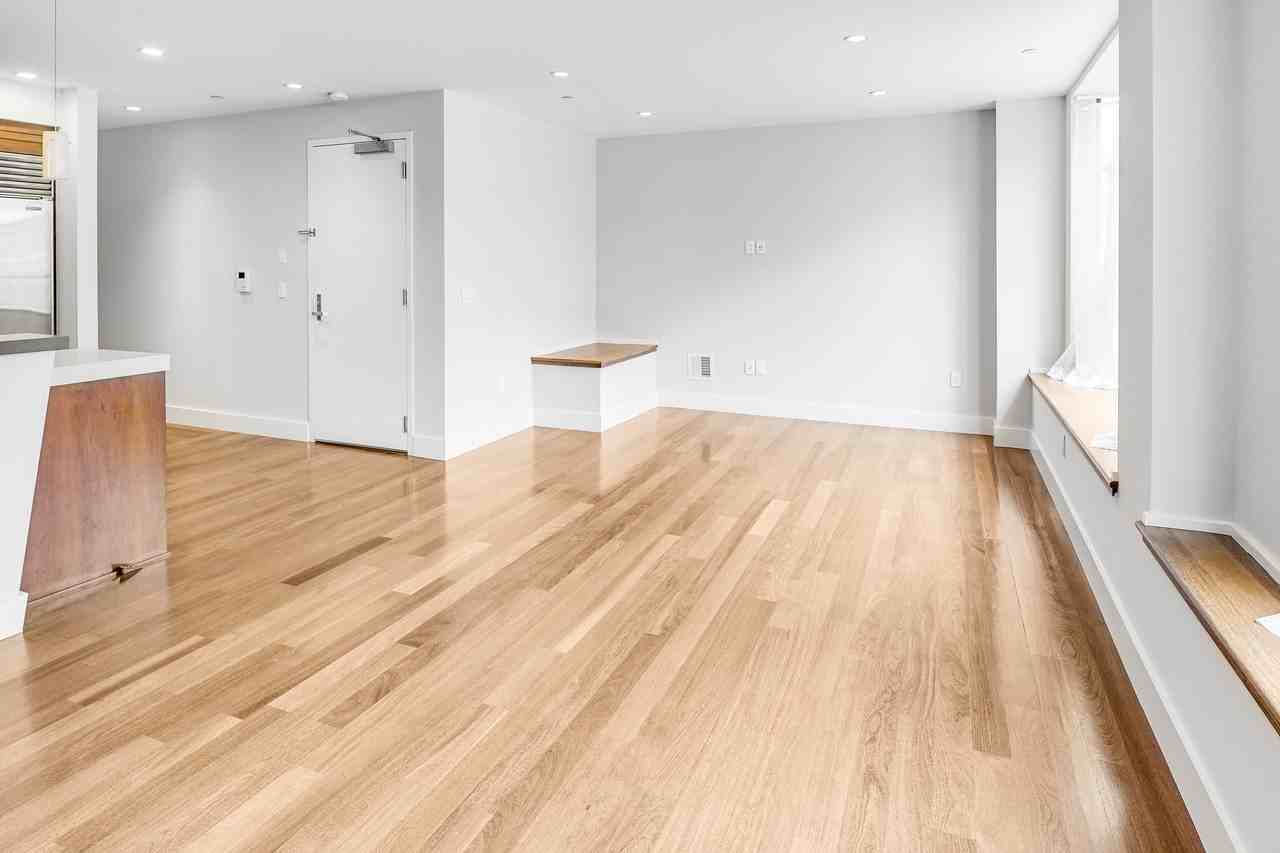 420 Bay Street #A - Photo 3 of 20