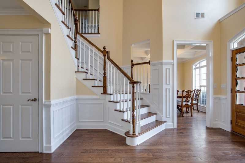 1232 Mcallistar Dr - Photo 3 of 37