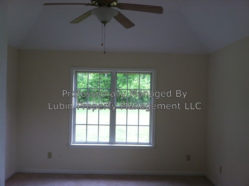 242 Rosalind Way - Photo 2 of 5