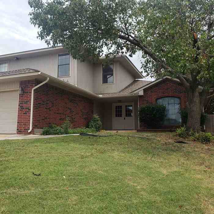 3305 Fireside Cir - Photo 3 of 33