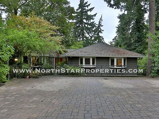 548 Ridgeway Rd - Photo 2 of 37